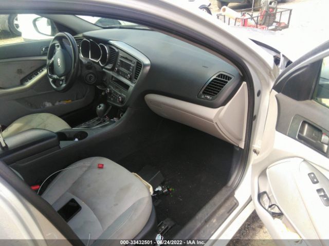 Photo 4 VIN: 5XXGM4A7XDG140261 - KIA OPTIMA 