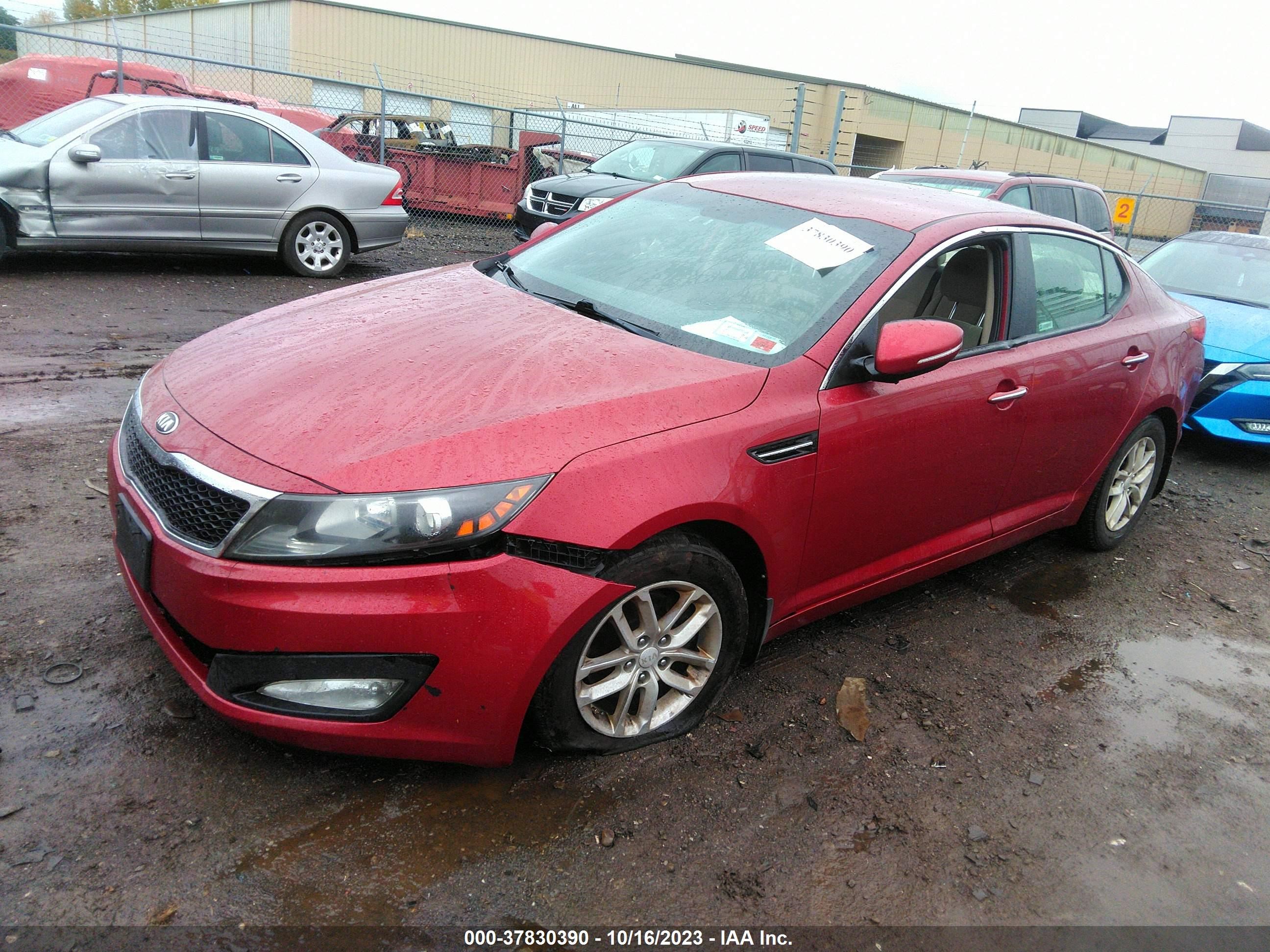 Photo 1 VIN: 5XXGM4A7XDG156475 - KIA OPTIMA 