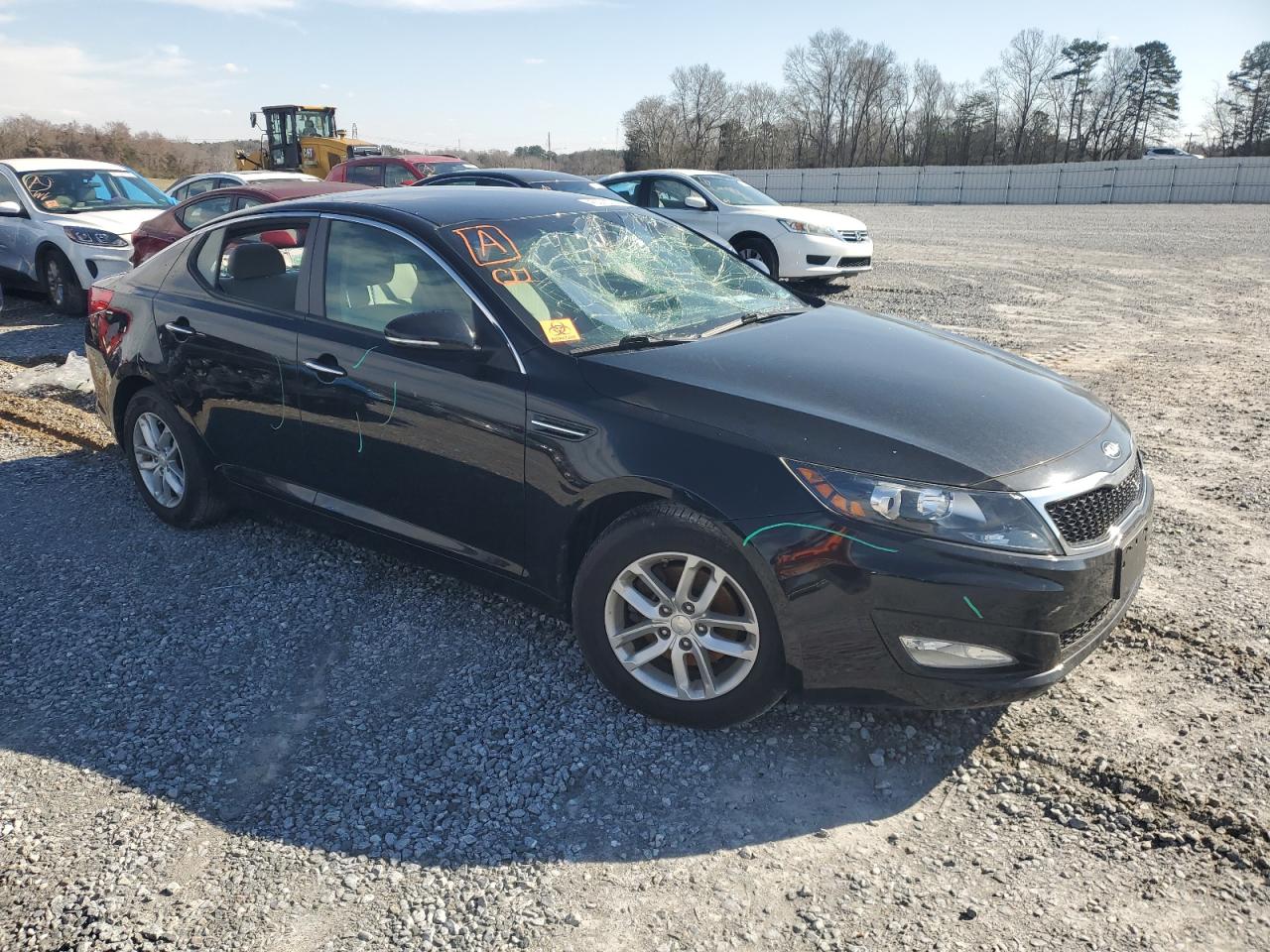 Photo 3 VIN: 5XXGM4A7XDG245477 - KIA OPTIMA 