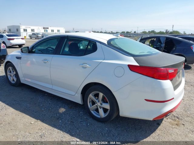 Photo 2 VIN: 5XXGM4A7XFG358798 - KIA OPTIMA 