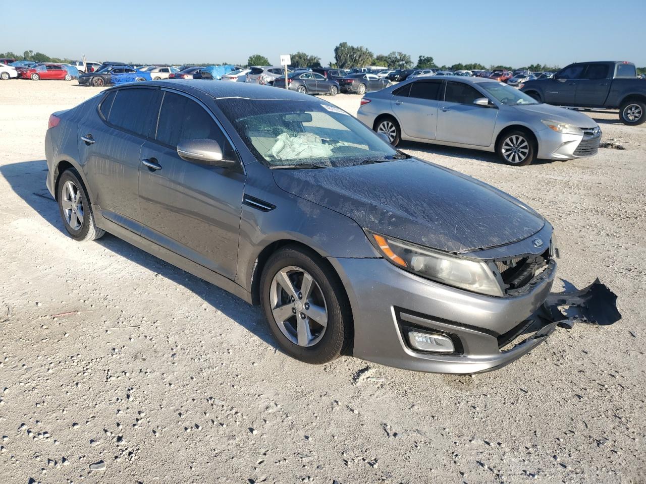 Photo 3 VIN: 5XXGM4A7XFG376329 - KIA OPTIMA 