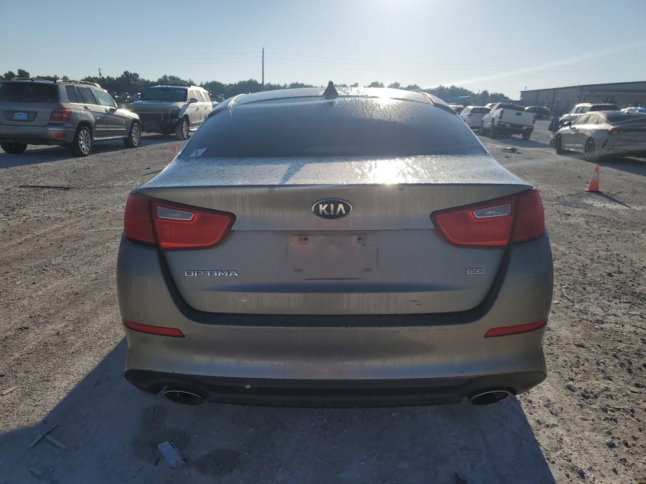 Photo 5 VIN: 5XXGM4A7XFG376329 - KIA OPTIMA 