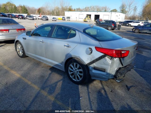 Photo 2 VIN: 5XXGM4A7XFG399545 - KIA OPTIMA 