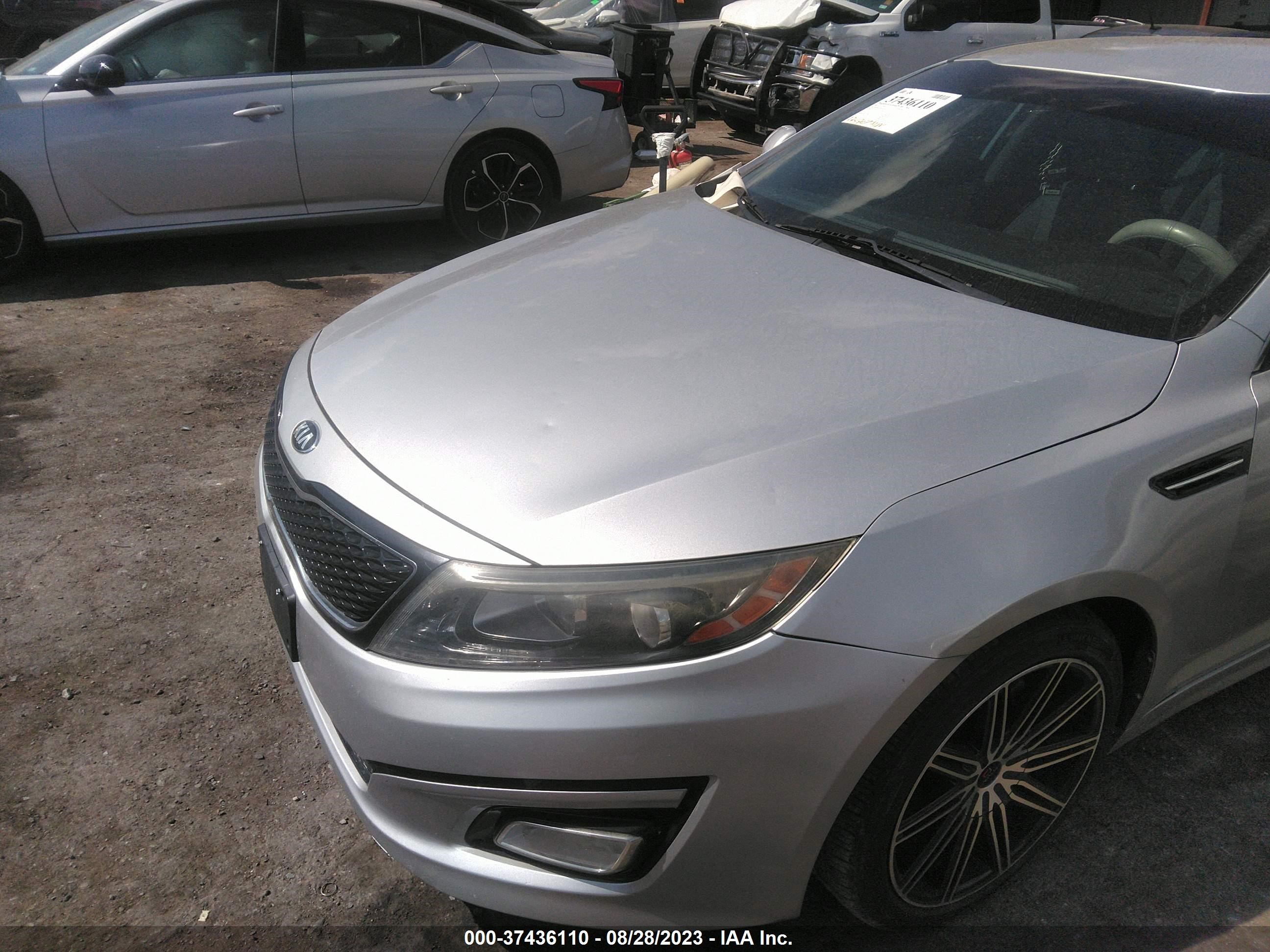 Photo 5 VIN: 5XXGM4A7XFG448744 - KIA OPTIMA 