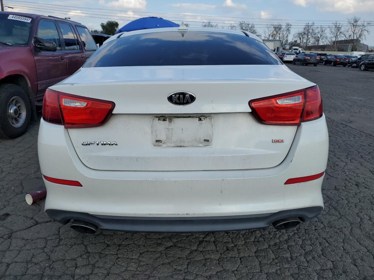 Photo 5 VIN: 5XXGM4A7XFG458237 - KIA OPTIMA 