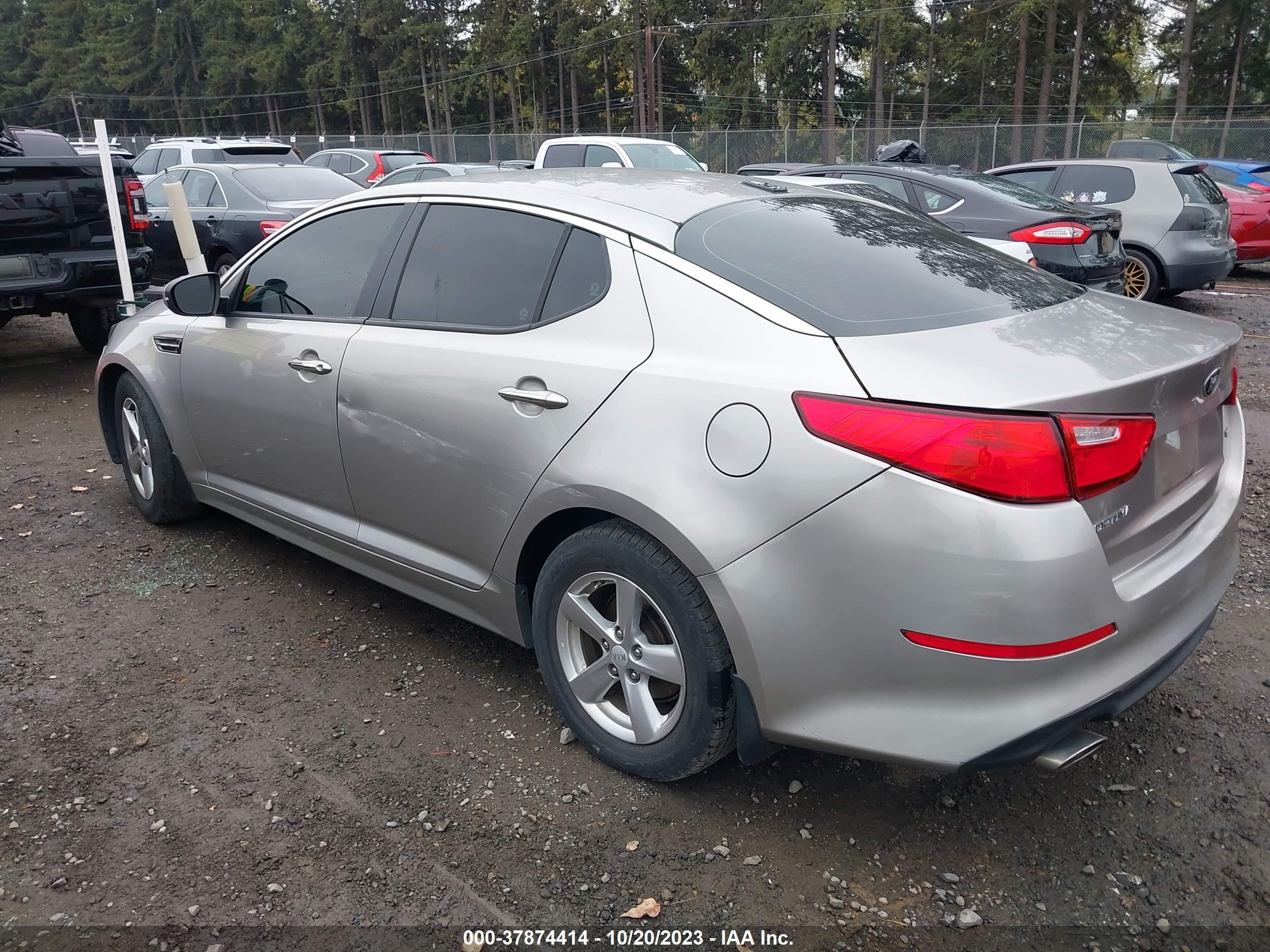 Photo 2 VIN: 5XXGM4A7XFG462269 - KIA OPTIMA 