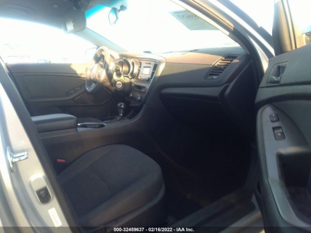 Photo 4 VIN: 5XXGM4A7XFG463969 - KIA OPTIMA 