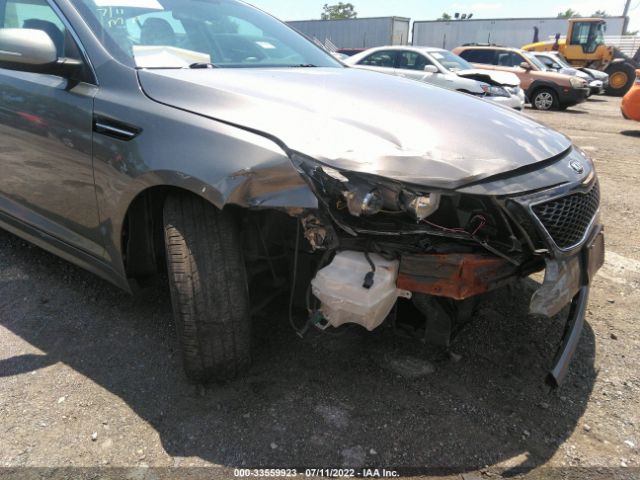 Photo 5 VIN: 5XXGM4A7XFG503757 - KIA OPTIMA 