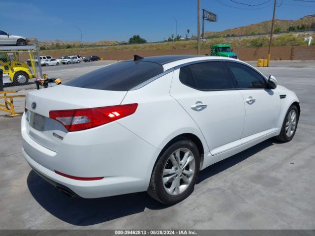 Photo 3 VIN: 5XXGN4A63CG066393 - KIA OPTIMA 