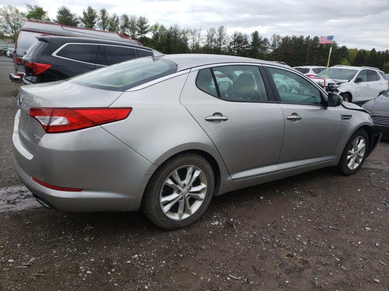 Photo 2 VIN: 5XXGN4A64CG077337 - KIA OPTIMA 