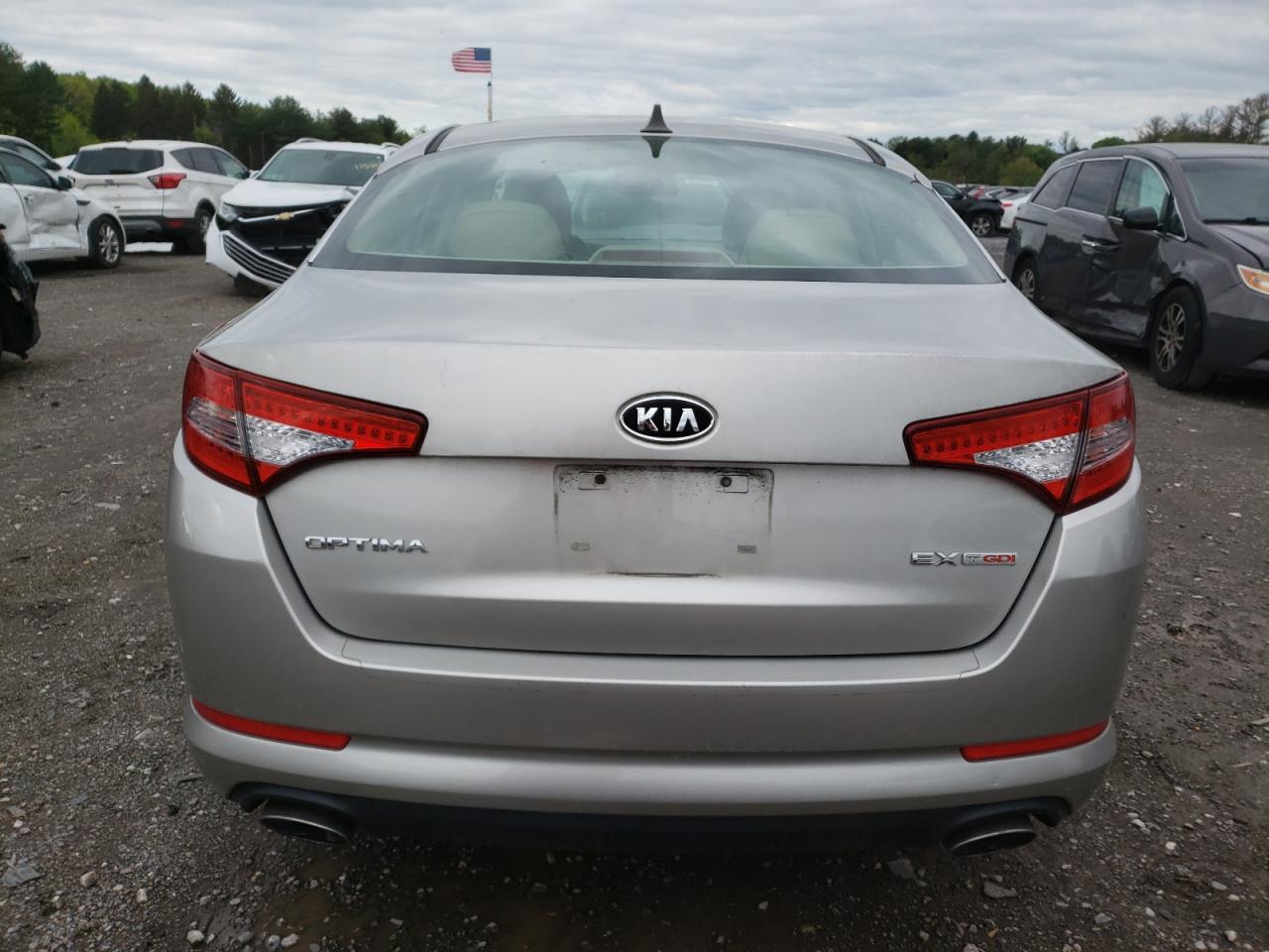 Photo 5 VIN: 5XXGN4A64CG077337 - KIA OPTIMA 