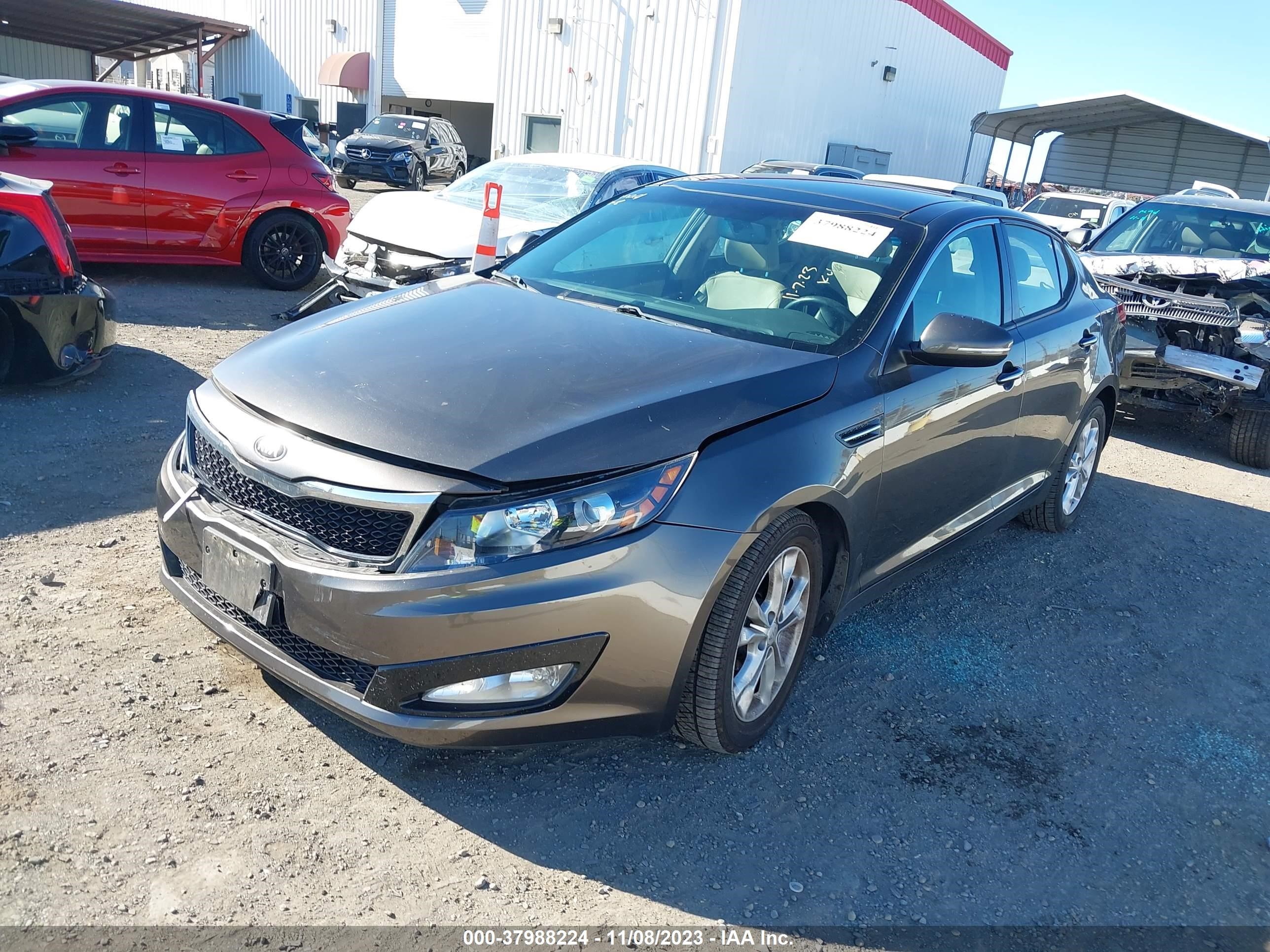 Photo 1 VIN: 5XXGN4A70DG090533 - KIA OPTIMA 