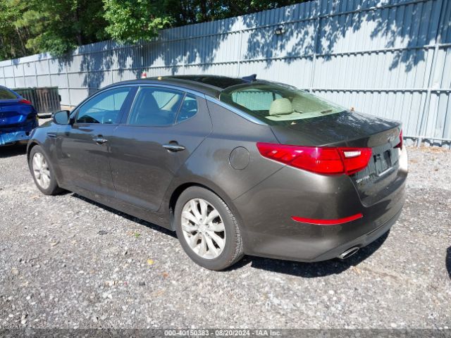 Photo 2 VIN: 5XXGN4A70FG374215 - KIA OPTIMA 