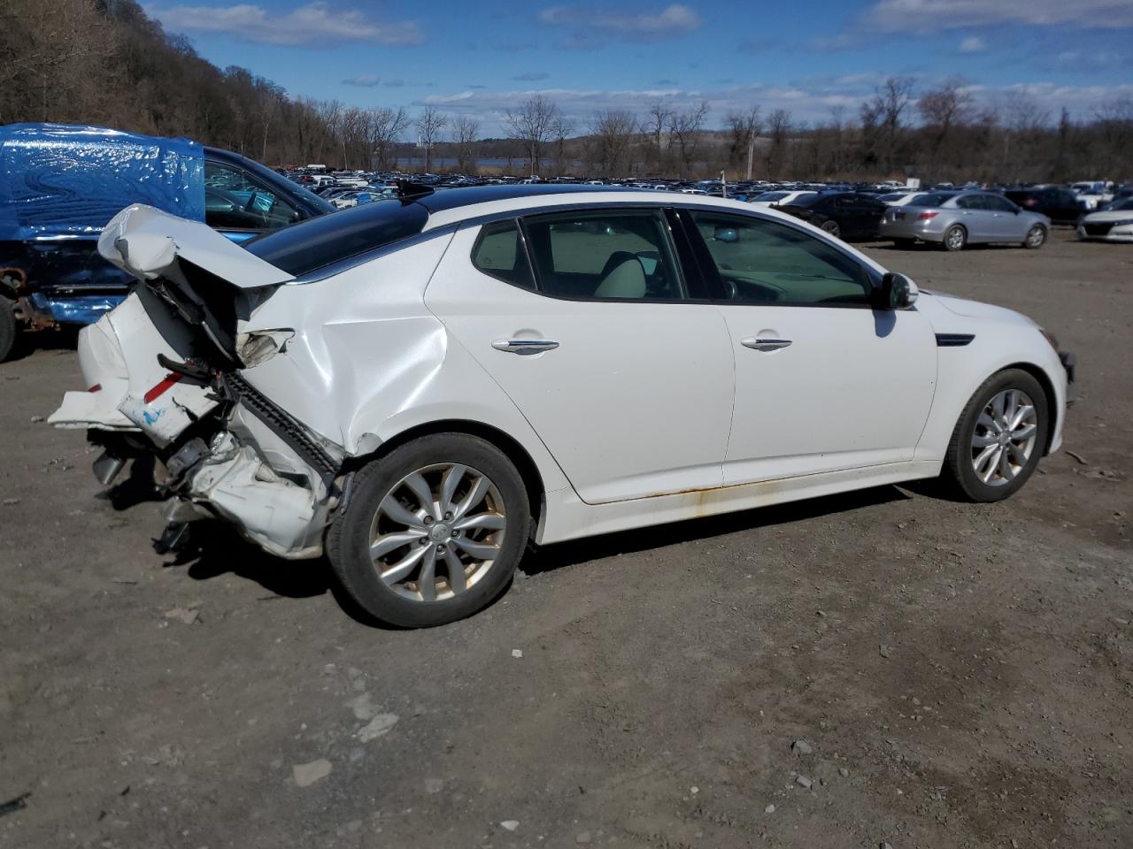 Photo 2 VIN: 5XXGN4A70FG421906 - KIA OPTIMA 