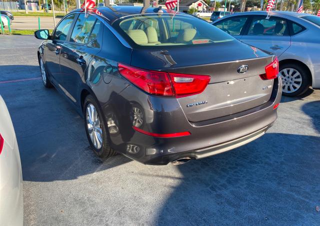 Photo 2 VIN: 5XXGN4A70FG513047 - KIA OPTIMA EX 