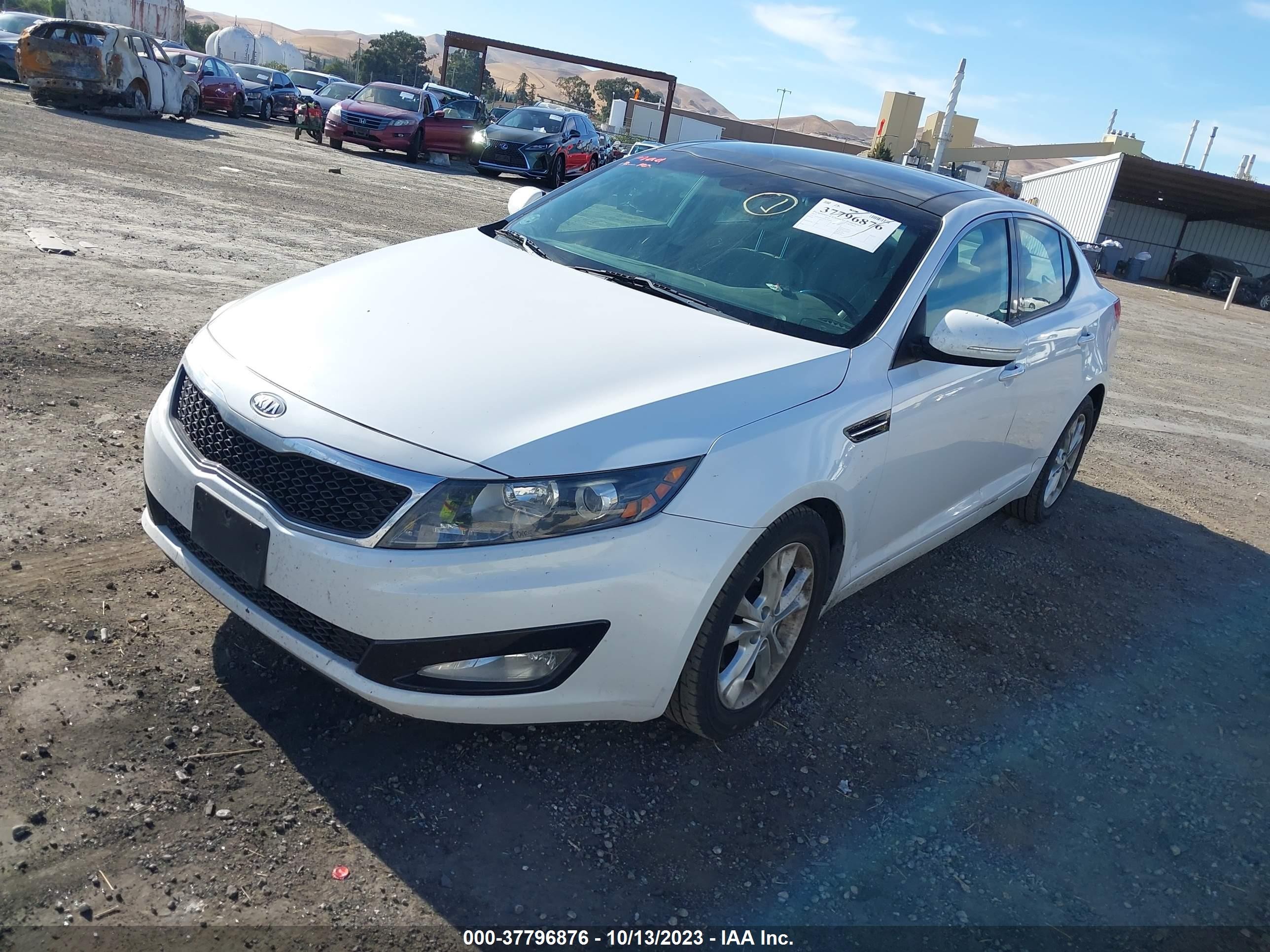 Photo 1 VIN: 5XXGN4A71CG042053 - KIA OPTIMA 