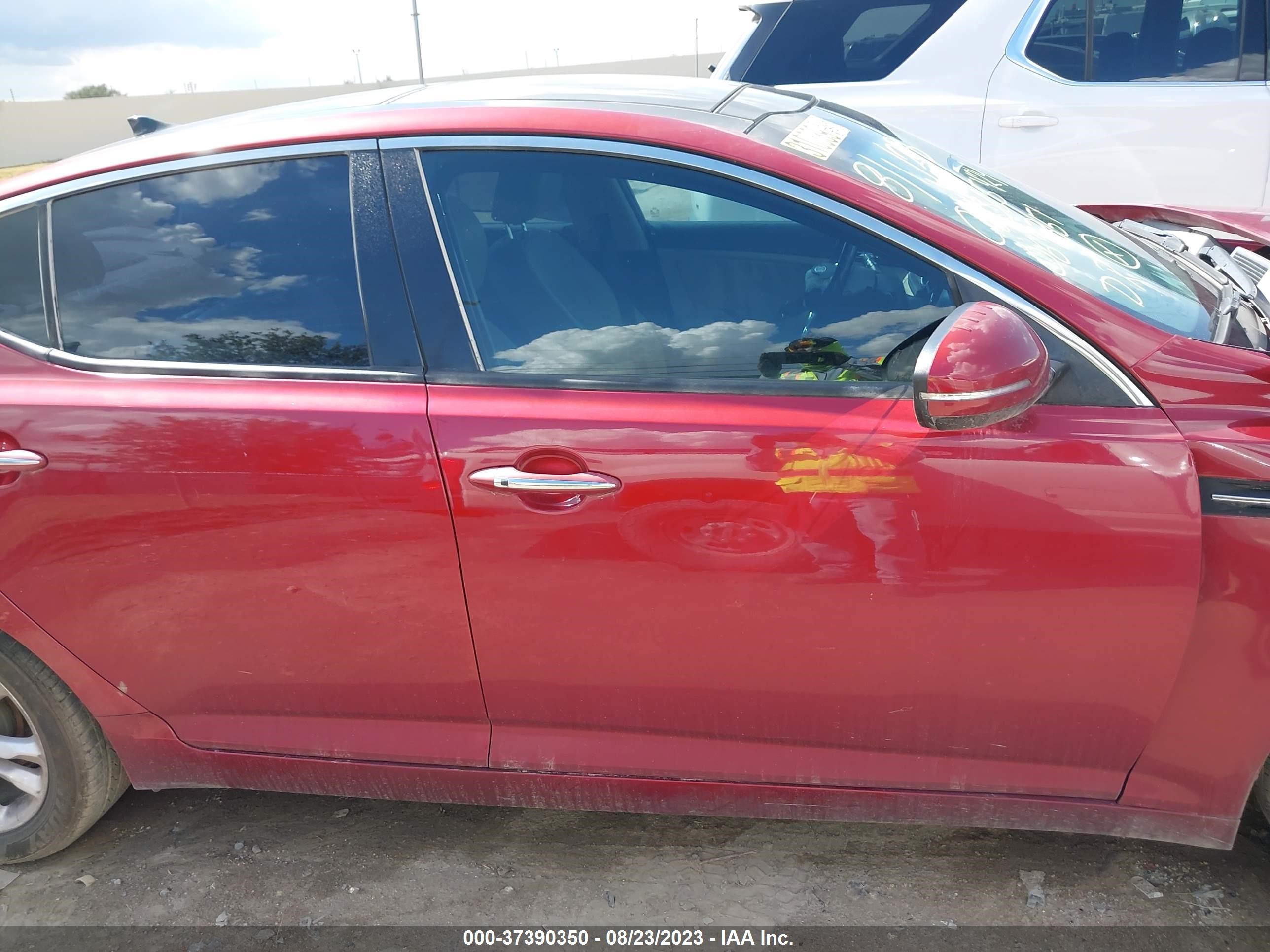 Photo 11 VIN: 5XXGN4A71CG069351 - KIA OPTIMA 