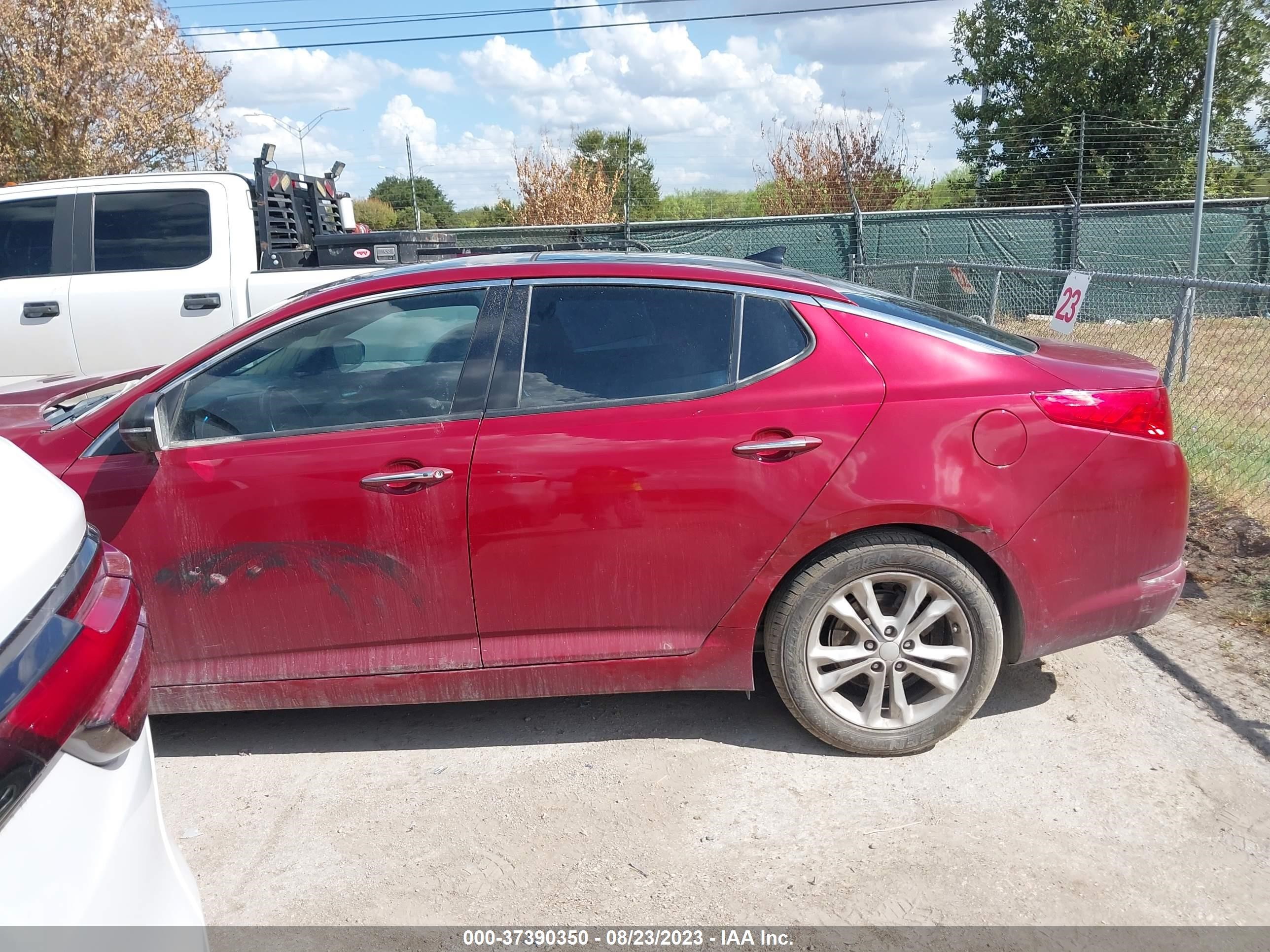 Photo 12 VIN: 5XXGN4A71CG069351 - KIA OPTIMA 