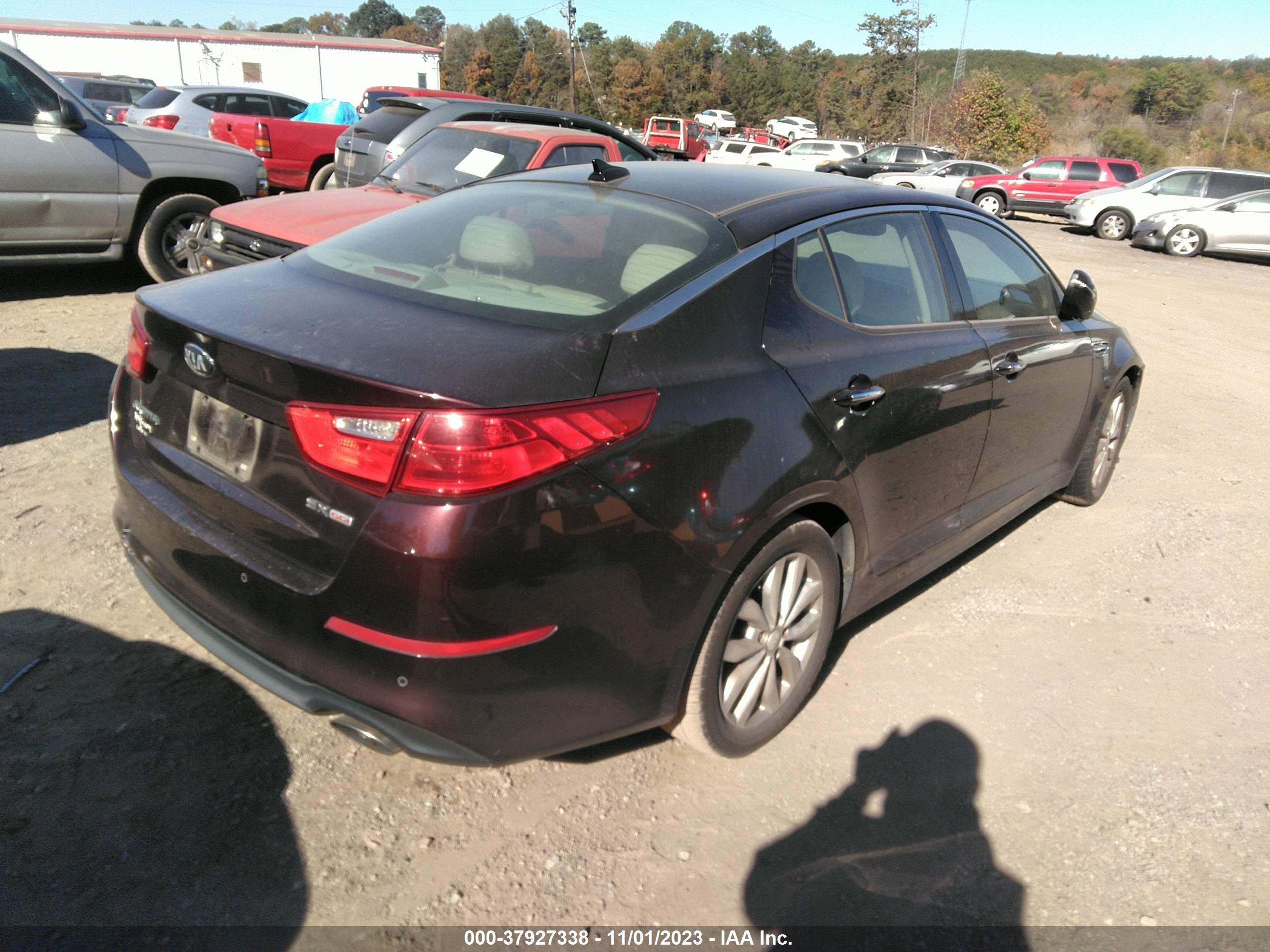 Photo 3 VIN: 5XXGN4A71EG331095 - KIA OPTIMA 