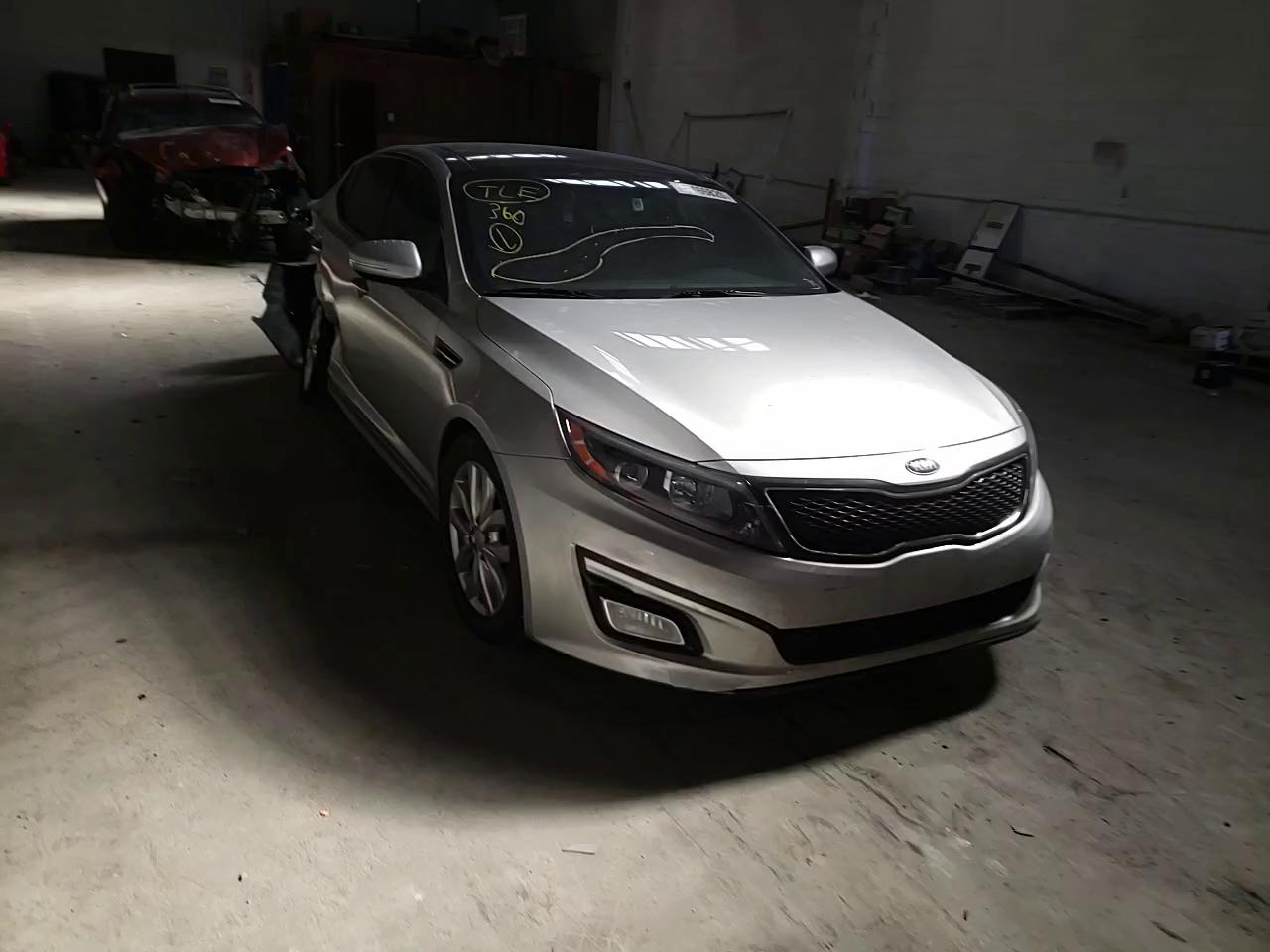 Photo 10 VIN: 5XXGN4A71FG387913 - KIA OPTIMA EX 