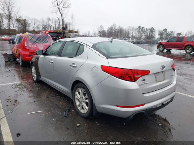 Photo 2 VIN: 5XXGN4A72CG033877 - KIA OPTIMA 