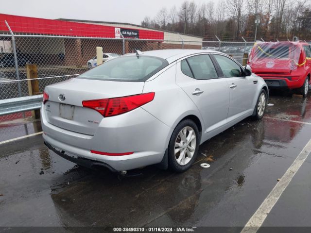 Photo 3 VIN: 5XXGN4A72CG033877 - KIA OPTIMA 