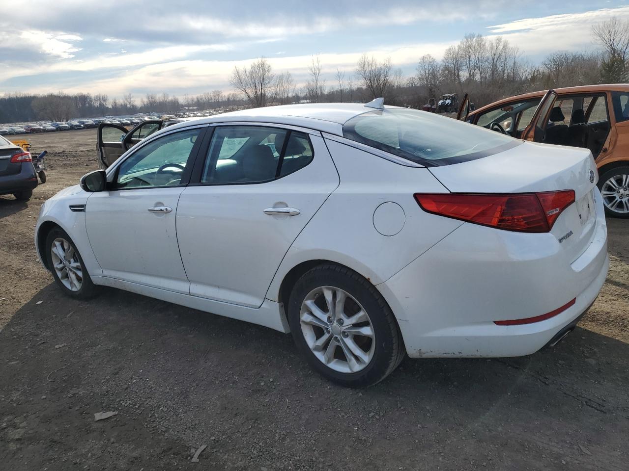 Photo 1 VIN: 5XXGN4A73CG041082 - KIA OPTIMA 