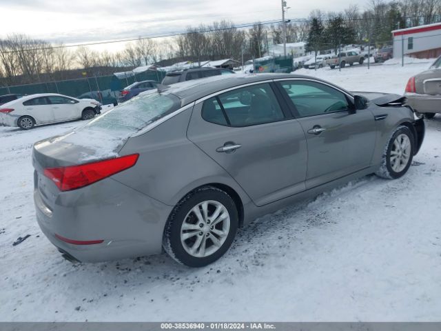 Photo 3 VIN: 5XXGN4A73CG064202 - KIA OPTIMA 