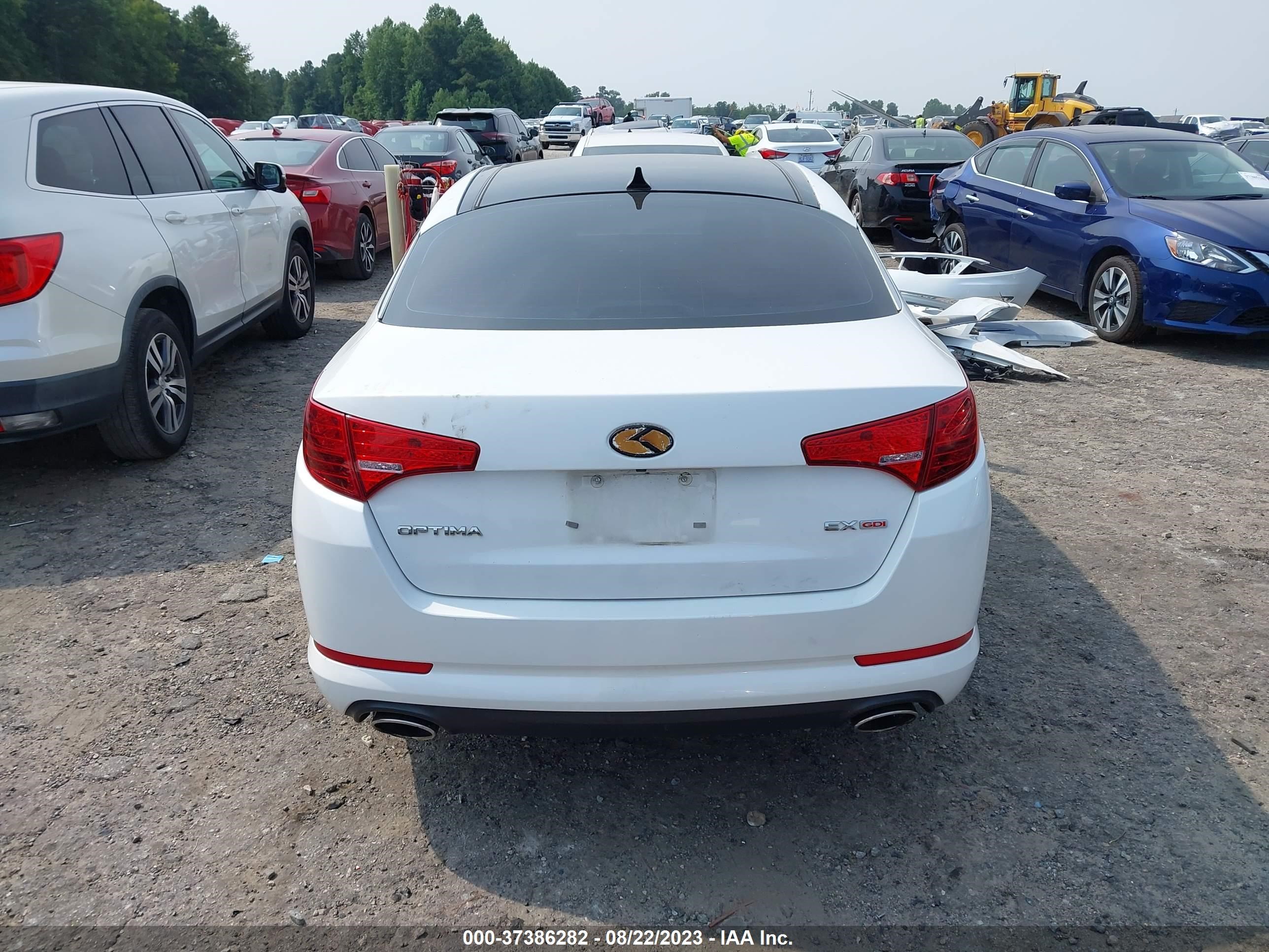 Photo 16 VIN: 5XXGN4A73CG082120 - KIA OPTIMA 