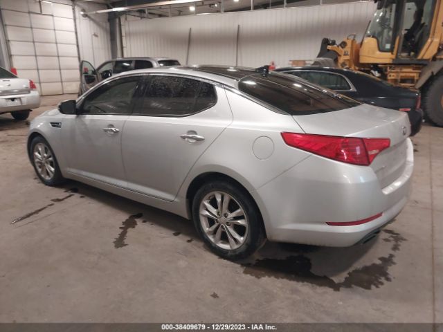 Photo 2 VIN: 5XXGN4A73DG105896 - KIA OPTIMA 