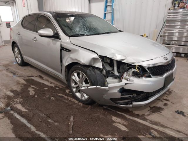 Photo 5 VIN: 5XXGN4A73DG105896 - KIA OPTIMA 