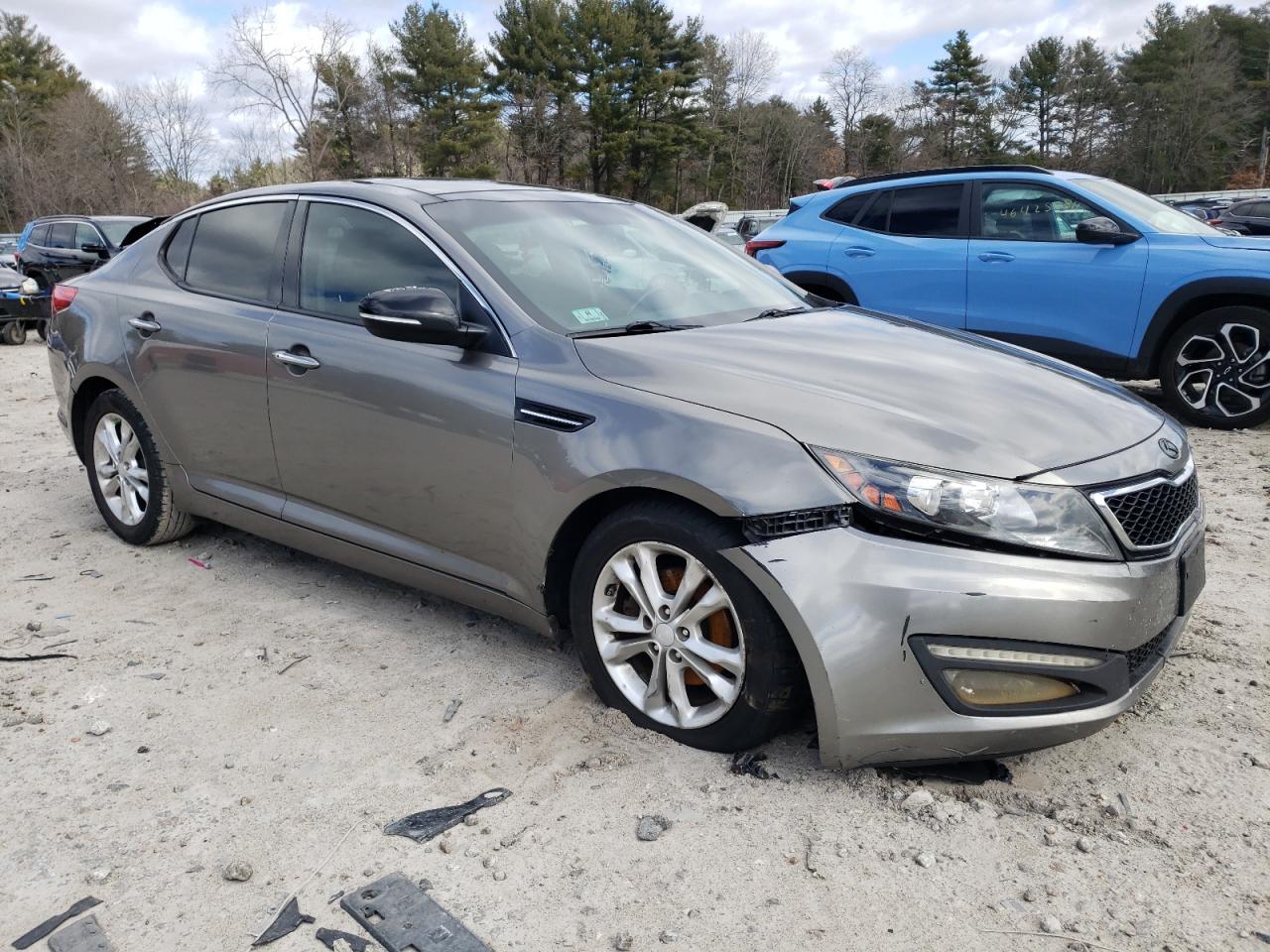 Photo 3 VIN: 5XXGN4A73DG157447 - KIA OPTIMA 