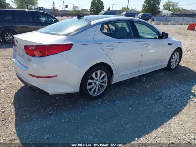 Photo 3 VIN: 5XXGN4A73FG399111 - KIA OPTIMA 