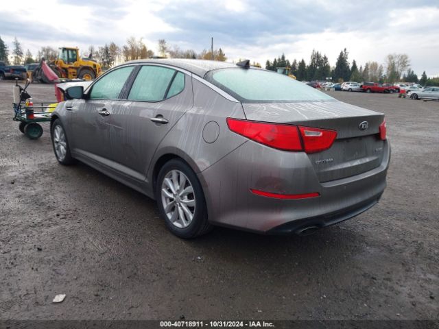 Photo 2 VIN: 5XXGN4A73FG425402 - KIA OPTIMA 