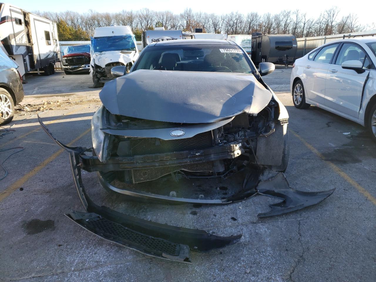 Photo 4 VIN: 5XXGN4A74DG181904 - KIA OPTIMA 