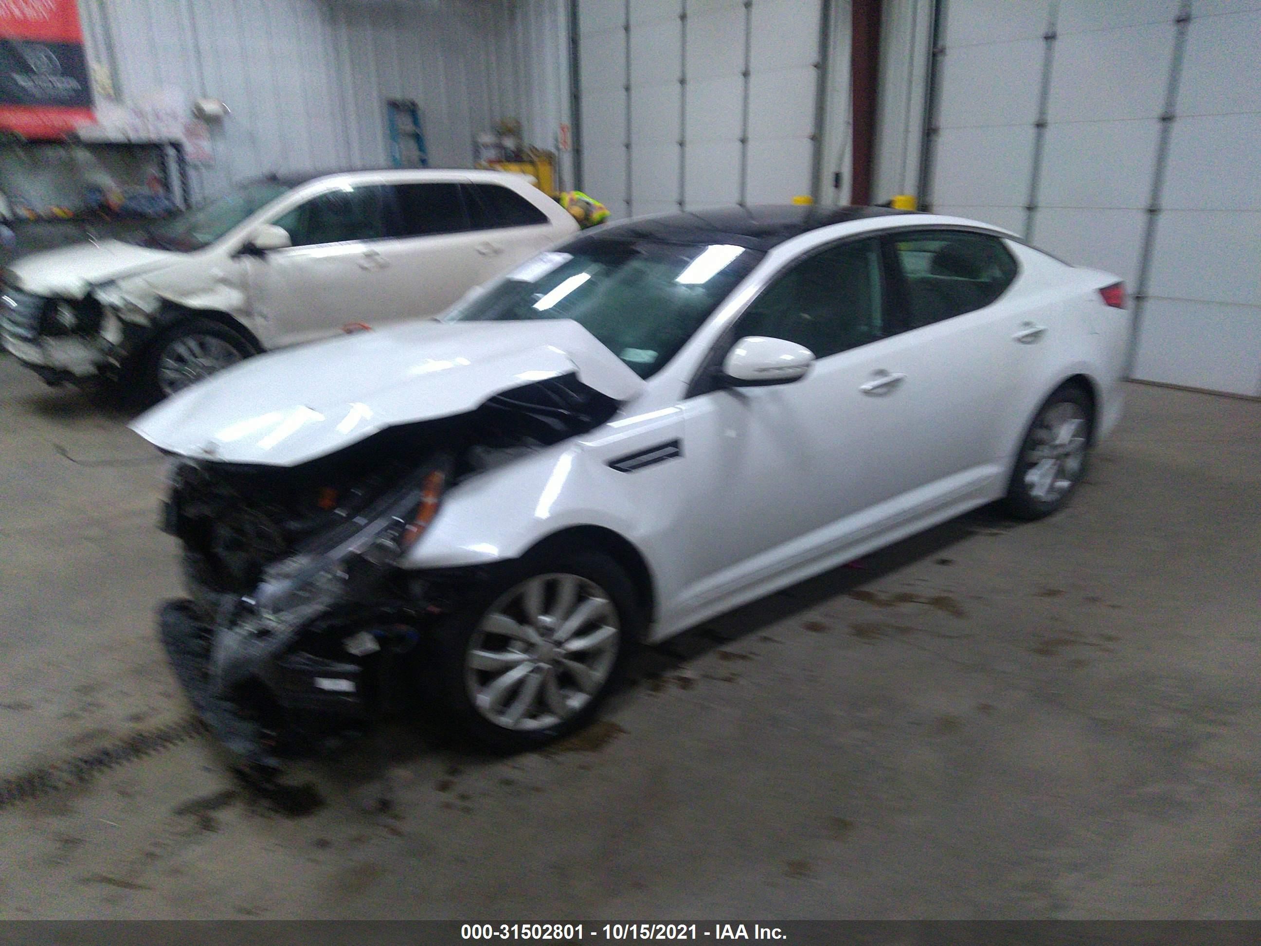 Photo 1 VIN: 5XXGN4A74EG282586 - KIA OPTIMA 