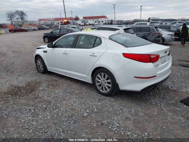 Photo 2 VIN: 5XXGN4A74FG355103 - KIA OPTIMA 