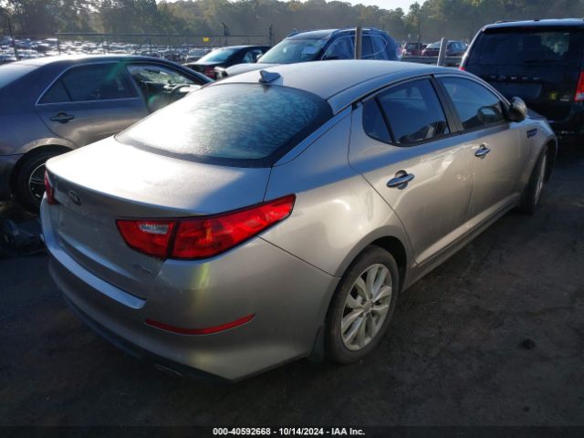 Photo 3 VIN: 5XXGN4A74FG417308 - KIA OPTIMA 