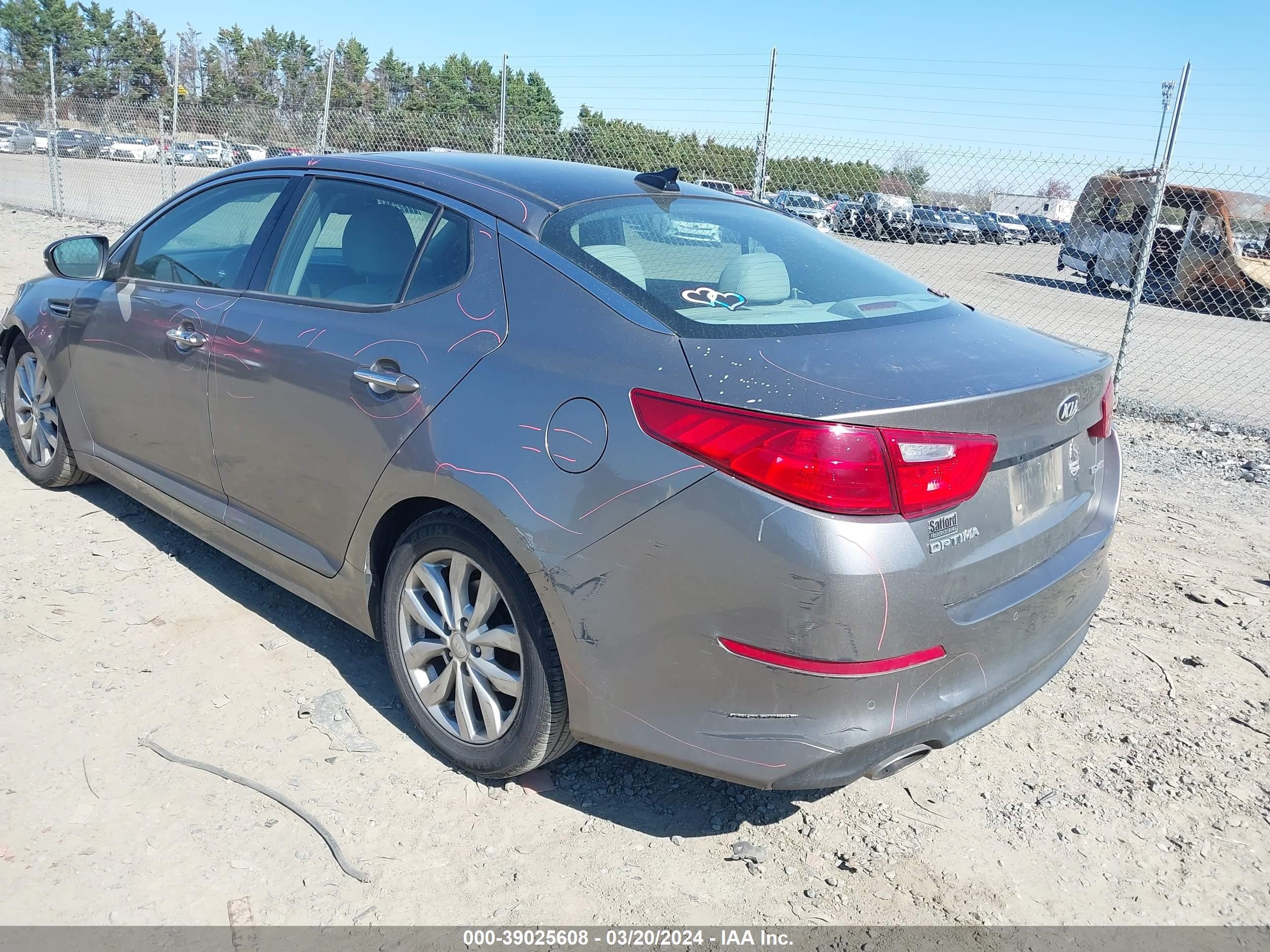 Photo 2 VIN: 5XXGN4A74FG501564 - KIA OPTIMA 