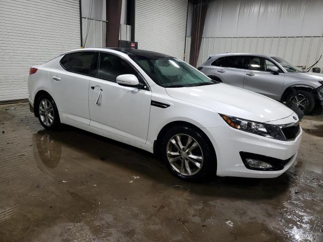 Photo 3 VIN: 5XXGN4A75DG240118 - KIA OPTIMA EX 