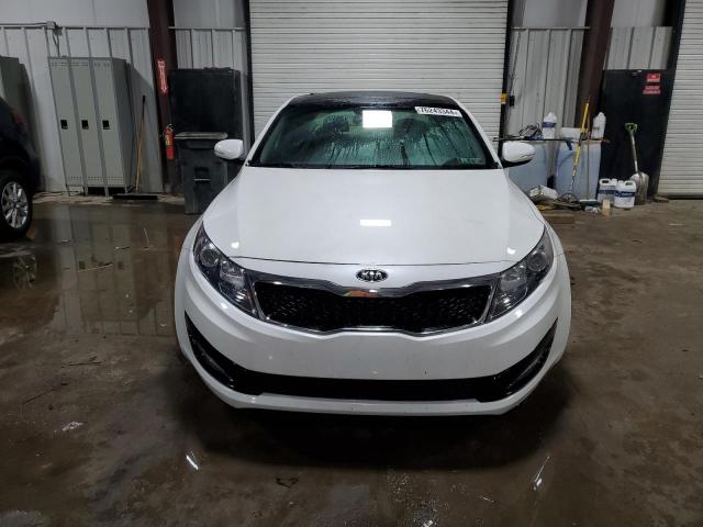 Photo 4 VIN: 5XXGN4A75DG240118 - KIA OPTIMA EX 