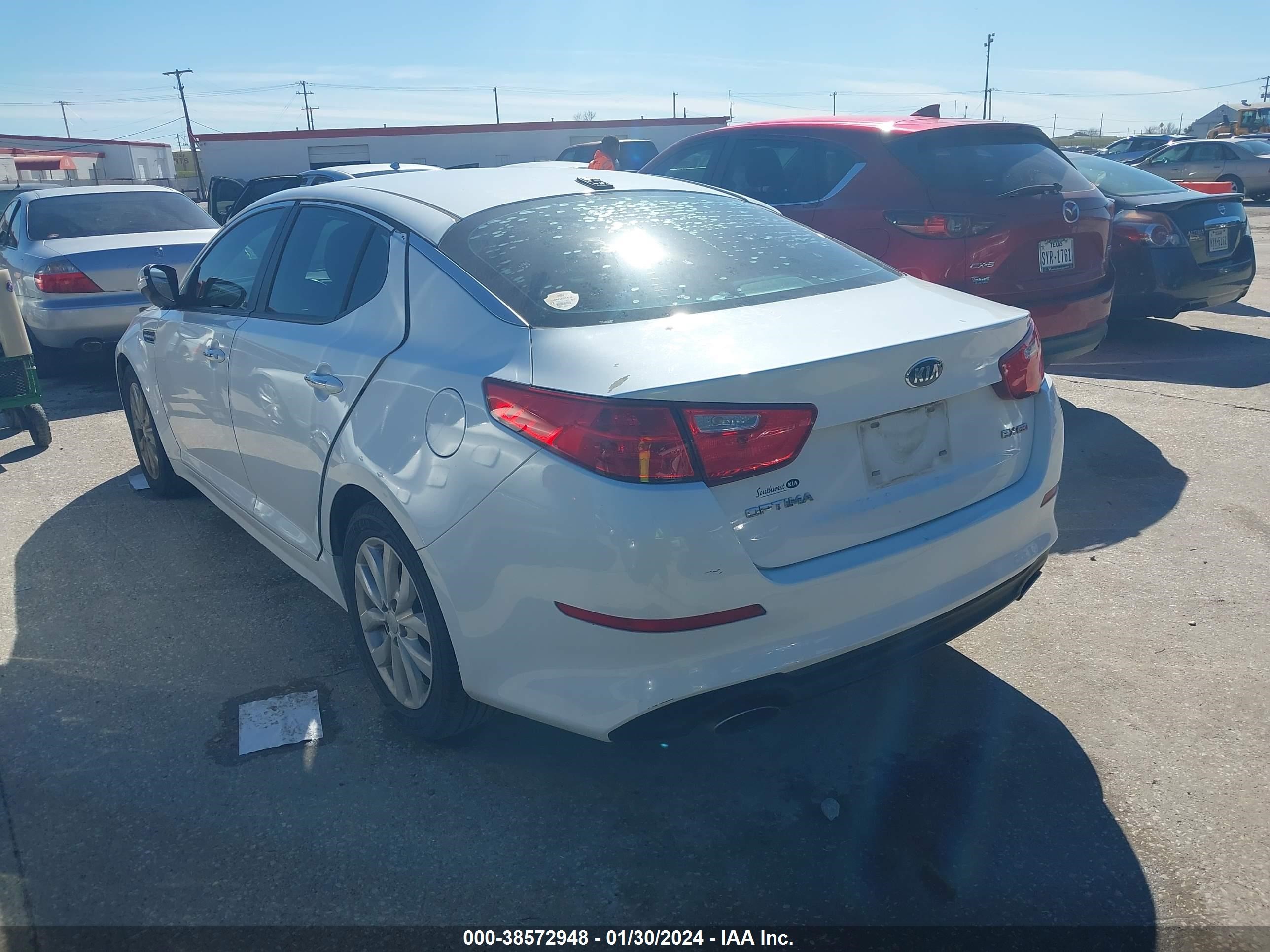 Photo 2 VIN: 5XXGN4A75FG403191 - KIA OPTIMA 