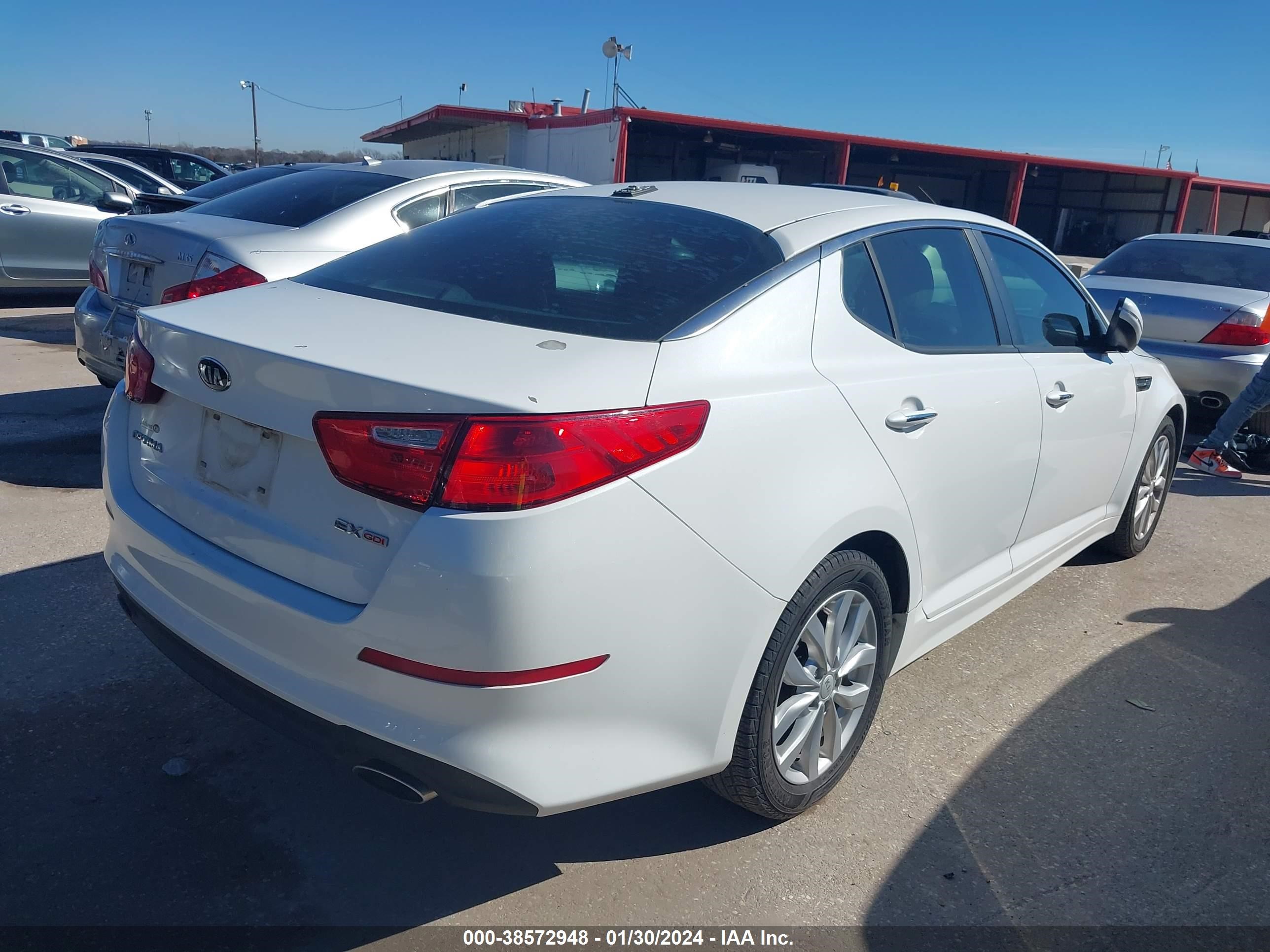 Photo 3 VIN: 5XXGN4A75FG403191 - KIA OPTIMA 