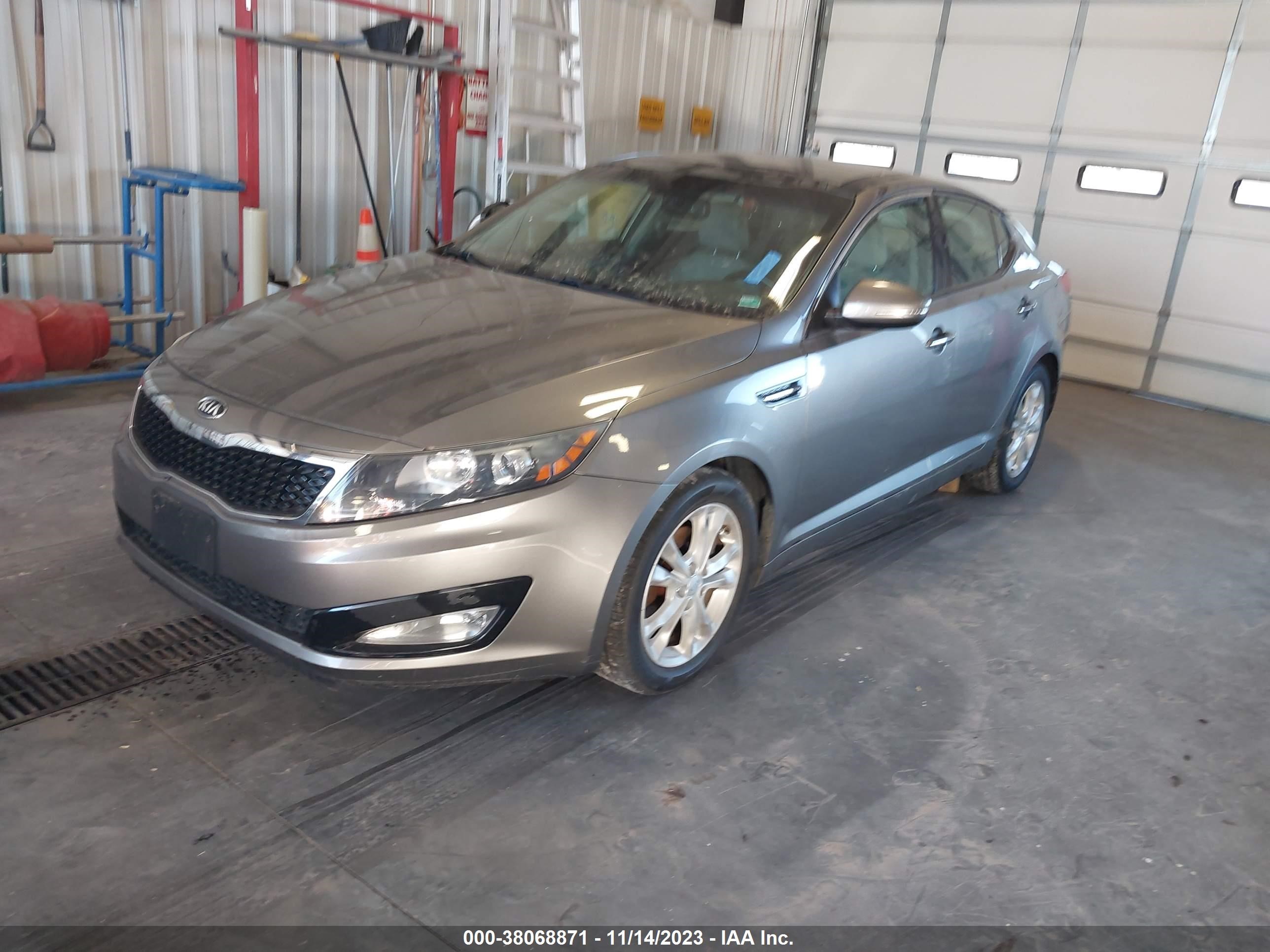 Photo 1 VIN: 5XXGN4A76DG113054 - KIA OPTIMA 