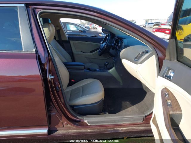 Photo 4 VIN: 5XXGN4A76DG225367 - KIA OPTIMA 