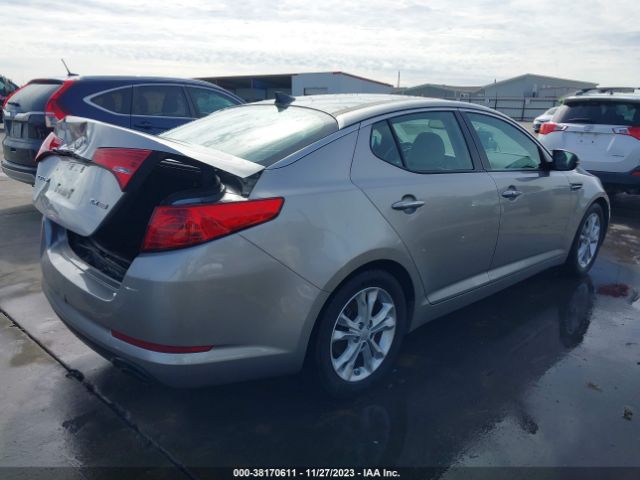 Photo 3 VIN: 5XXGN4A76DG228351 - KIA OPTIMA 