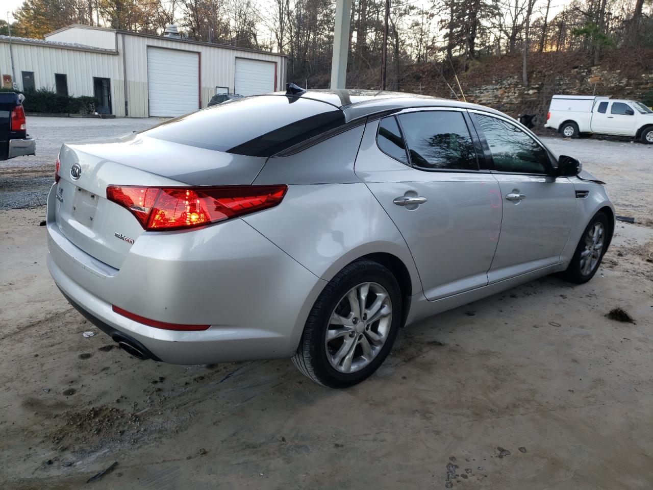 Photo 2 VIN: 5XXGN4A77CG024835 - KIA OPTIMA 