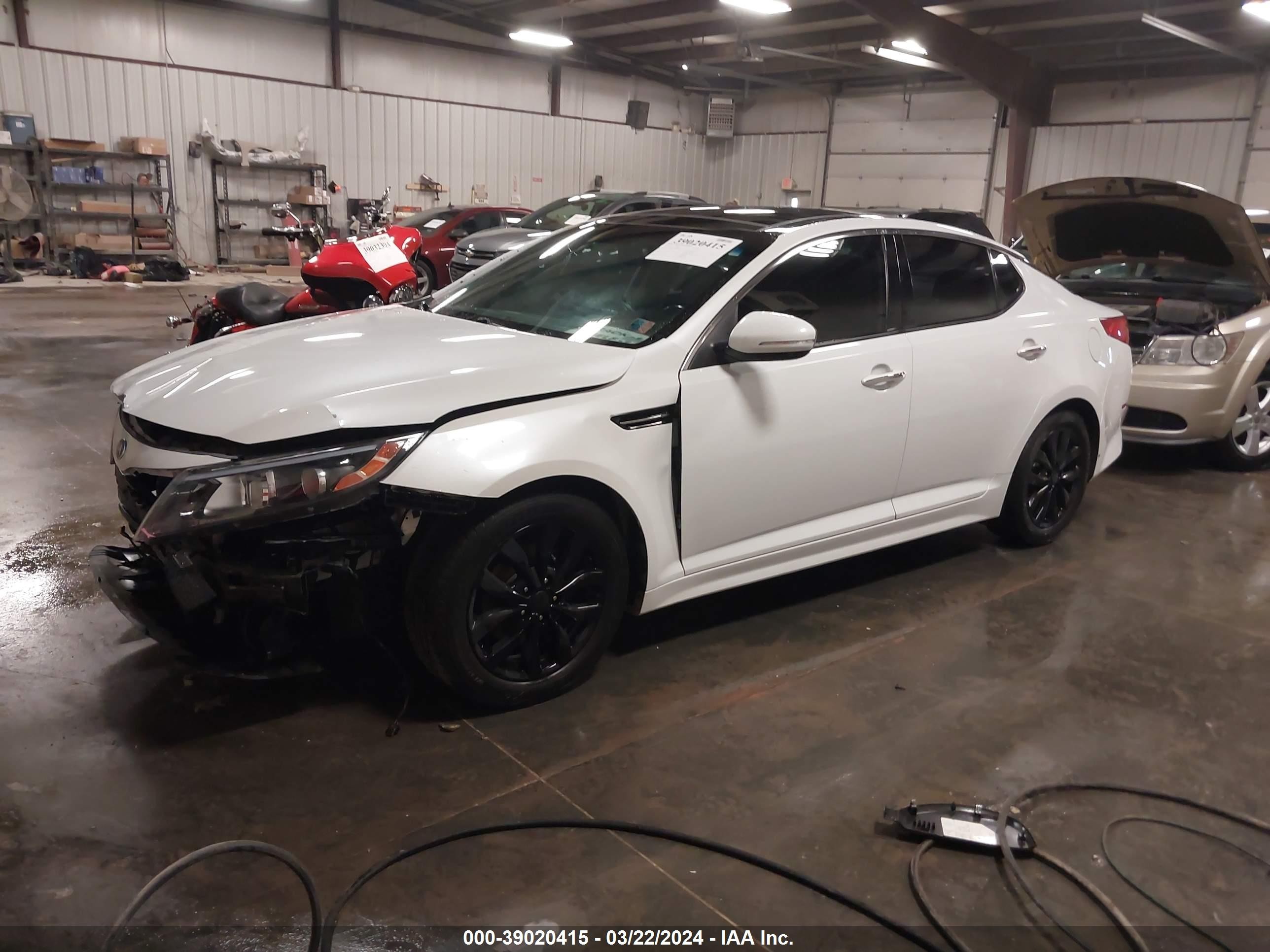 Photo 1 VIN: 5XXGN4A77EG274692 - KIA OPTIMA 