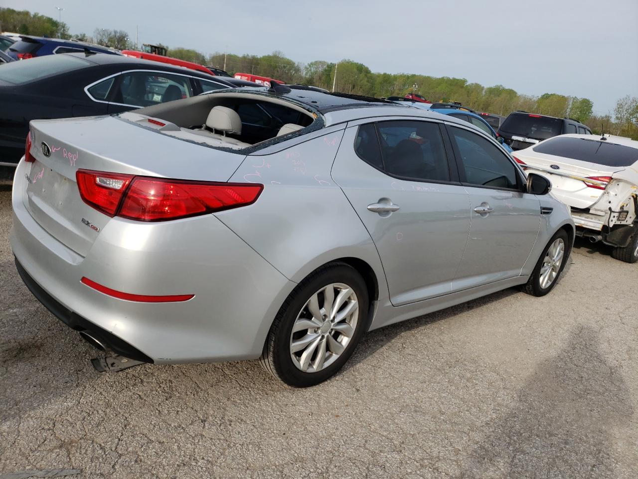 Photo 2 VIN: 5XXGN4A77FG438556 - KIA OPTIMA 