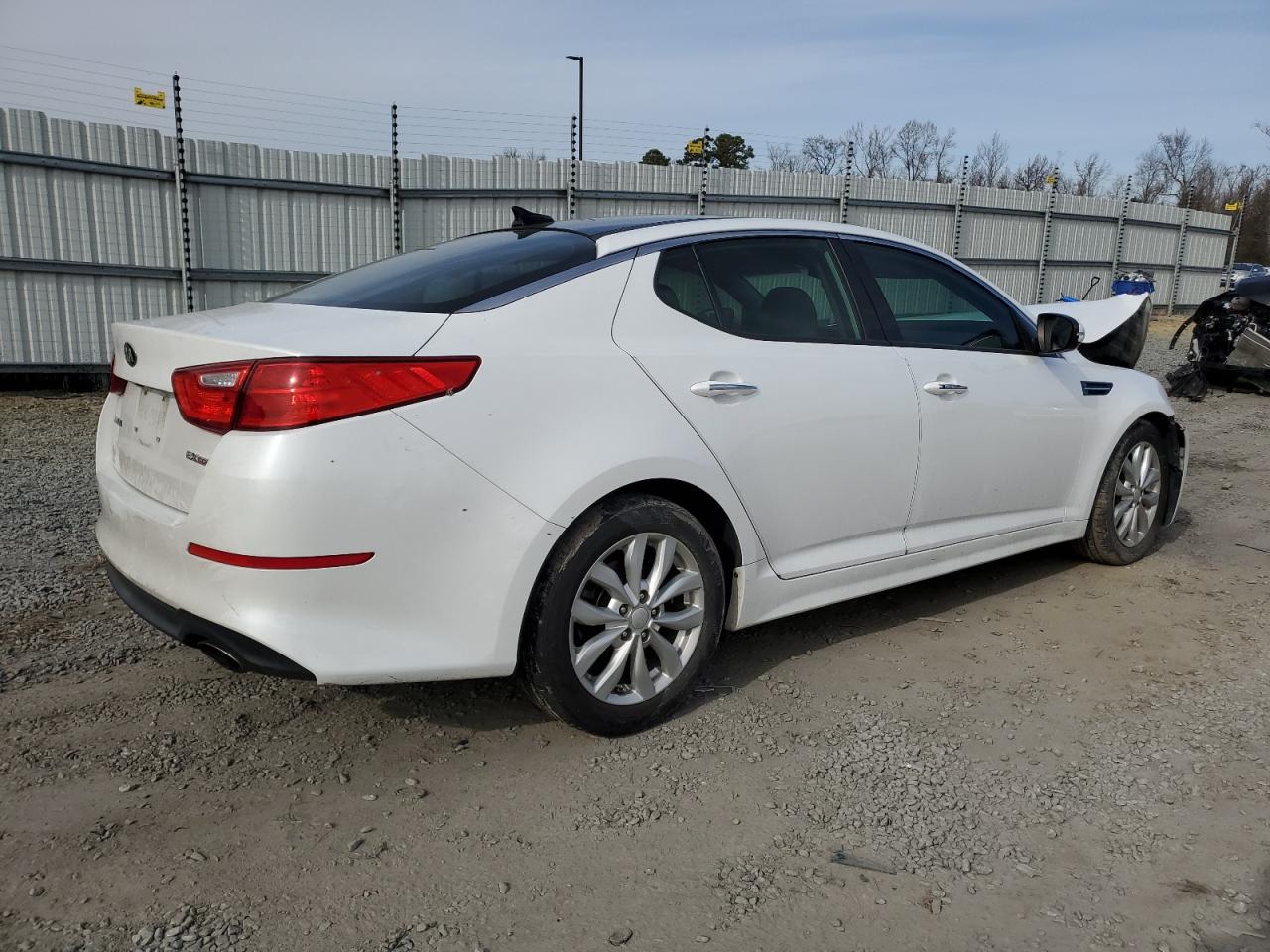 Photo 2 VIN: 5XXGN4A77FG492584 - KIA OPTIMA 